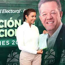 Fuerza del Pueblo anuncia a Seline Mendes como candidata a diputada