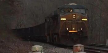 Tren de carga con azufre se descarrila en EEUU