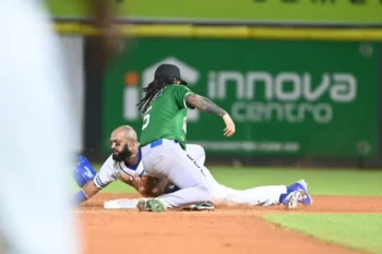 Estrellas le viran el marcador al Licey 