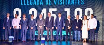 Llegan al país 8,245,189 turistas al mes de octubre