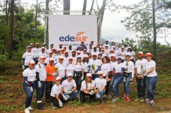 Edesur siembra 1,500 árboles en jornada de reforestación
