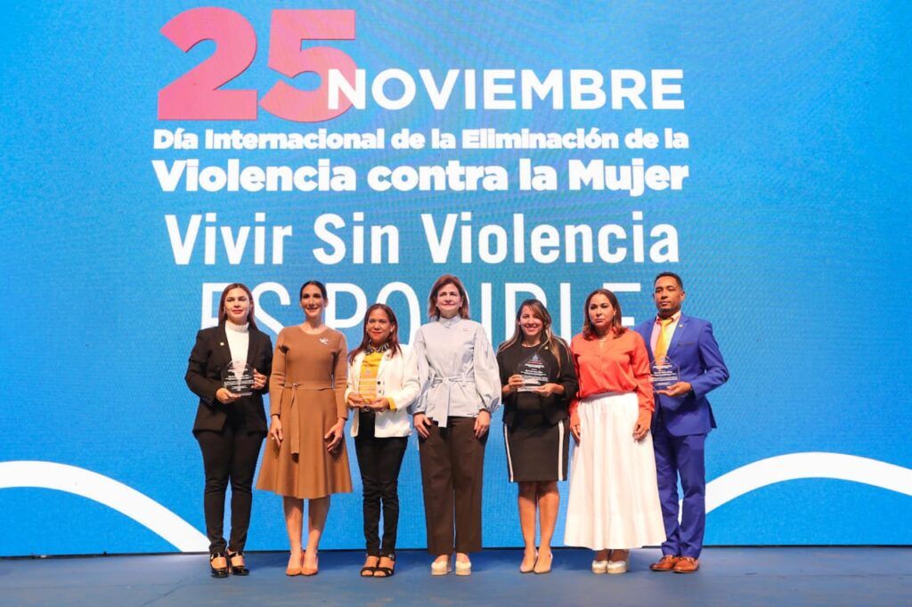 Gobierno conmemoró el Día Internacional de la Eliminación de la Violencia Contra la Mujer