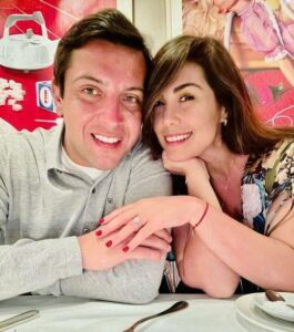 Periodista cancela su boda al enterarse que su novio era un estafador de mujeres