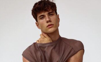 El «hombre más guapo de Italia» lo deja todo para ser sacerdote a los 21 años