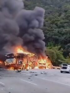 Ocho muertos tras explosión en Venezuela