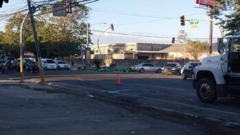 Dos camiones se accidentan en la Avenida Luperón