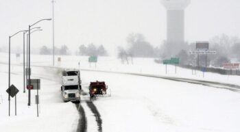 Tormenta invernal impacta al Medio Oeste de EEUU