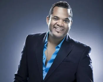 Alex Mato se convierte a cristiano