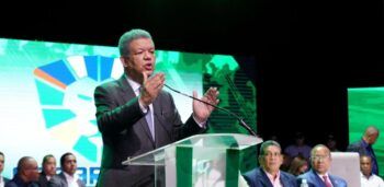 Leonel conforma coalición «Ganaremos»