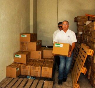 Productores de tabaco dominicano reciben donación de insecticidasSantiago