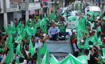 Leonel culmina en Puerto Plata tres días de apretada agenda de actividades