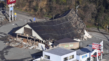 Más de 50 muerto tras terremoto en Japón