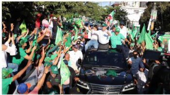 Leonel recibe sólido respaldo en el Cibao