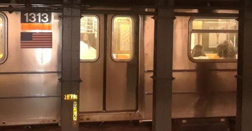 Hallan pierna en vías del Metro de Nueva York