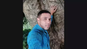 Hallan cadáver de hombre flotando en un canal