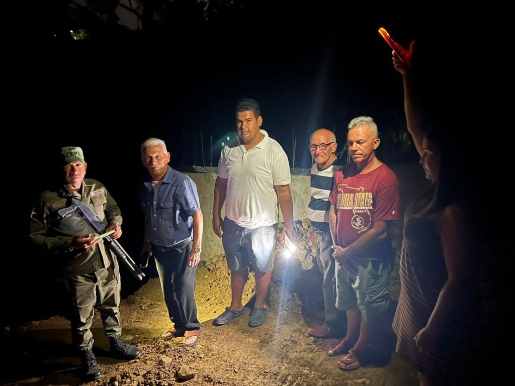 Comunitarios de El Quemado en La Vega denuncian empresa privada se apropia terrenosLa Vega