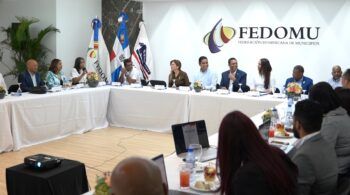 Liga Municipal y Fedomu inician capacitación alcaldes electos Región Ozama