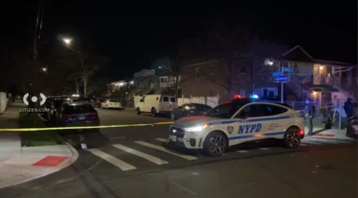 Muere joven de 19 años de varios disparos en Brooklyn
