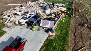 Dos muertos tras tornado en Oklahoma