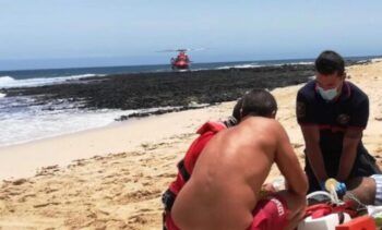 Dominicano muere al intentar salvar a su hijo en playa de Florida