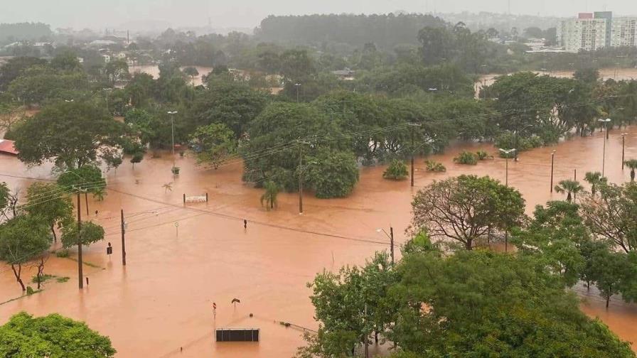 Lluvias dejan 8 muertos y 21 desaparecidos en Brasil