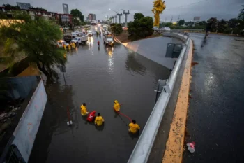 Cuatro muertos tras el paso de Alberto por México