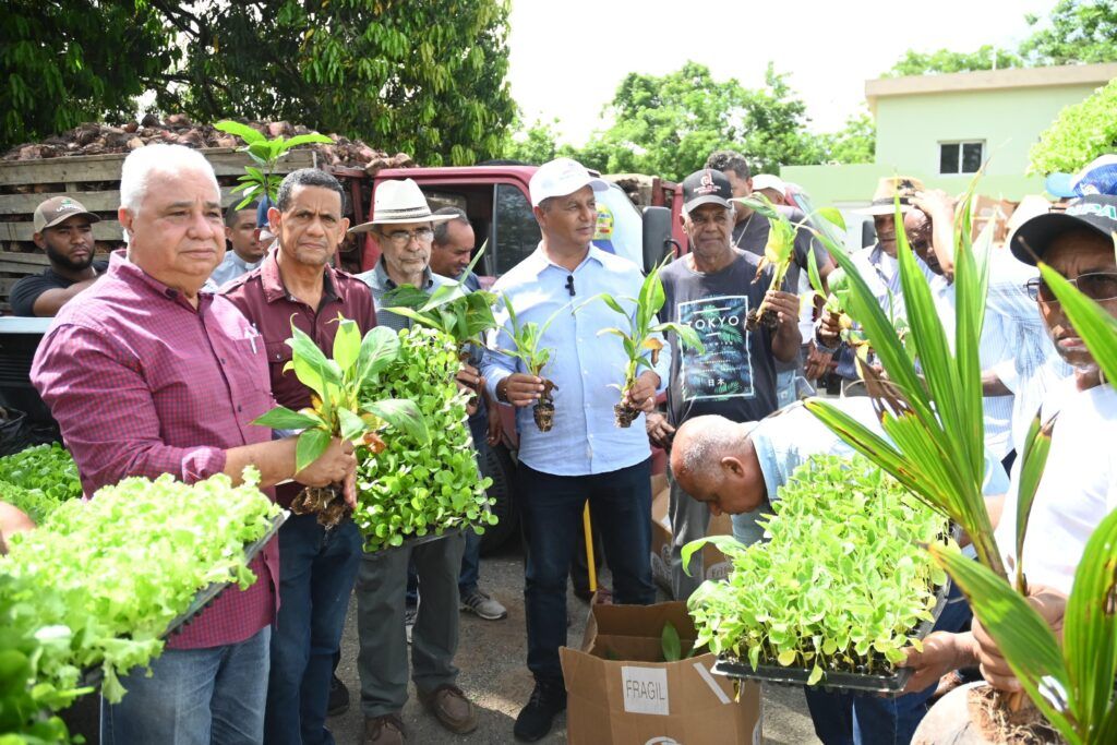 Gobierno inicia apoyo a productores agrícolas