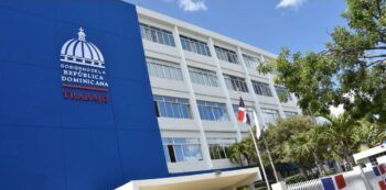 Buscan 30 salvavidas para trabajar en España