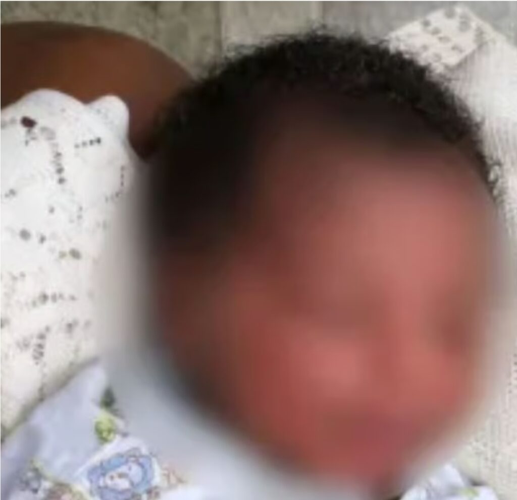 Encuentran bebé recién nacida dentro de un saco en Los Alcarrizos