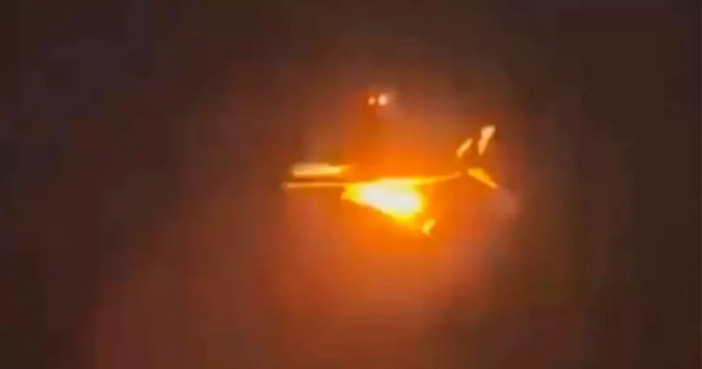 Avión se incendia en el aire y aterriza de emergencia en Nueva Zelanda
