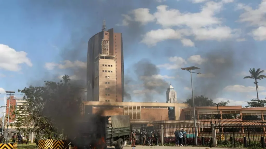 Protestas en Kenia llevan un saldo de 17 muertos