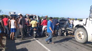 Accidente de transito dejó tres heridos en SDE
