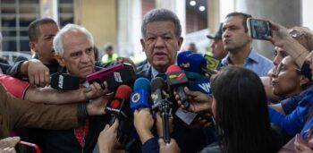 Leonel pide publicar las actas de elecciones presidenciales en Venezuela