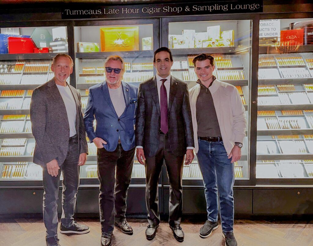 Embajada de RD en Reino Unido Atrae inversionistas para sector tabacalero