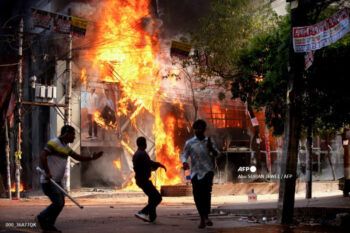 Protestas dejan 55 muertos en Bangladés