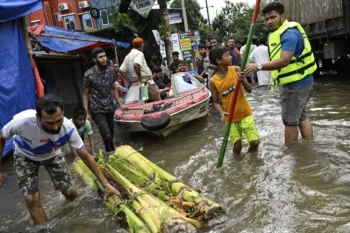 Al menos 52 muertos por las inundaciones en Bangladés