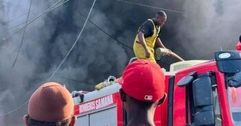 Incendio deja dos muertos en Samaná