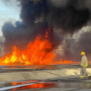 Dos heridos tras incendiarse tanquero en la autopista Duarte