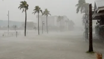 Debby Toca Tierra en el Norte de Florida como Huracán Categoría 1