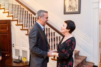 Sonia Guzmán resalta liderazgo internacional del presidente Luis Abinader durante encuentro líderes políticos y diplomáticos en Washington