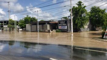 Piden a Obras Publicas solucionar problema de inundación en Las Américas
