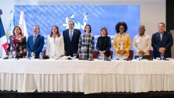 OPS, UNICEF y UNFPA unen esfuerzos para abordar el embarazo adolescente