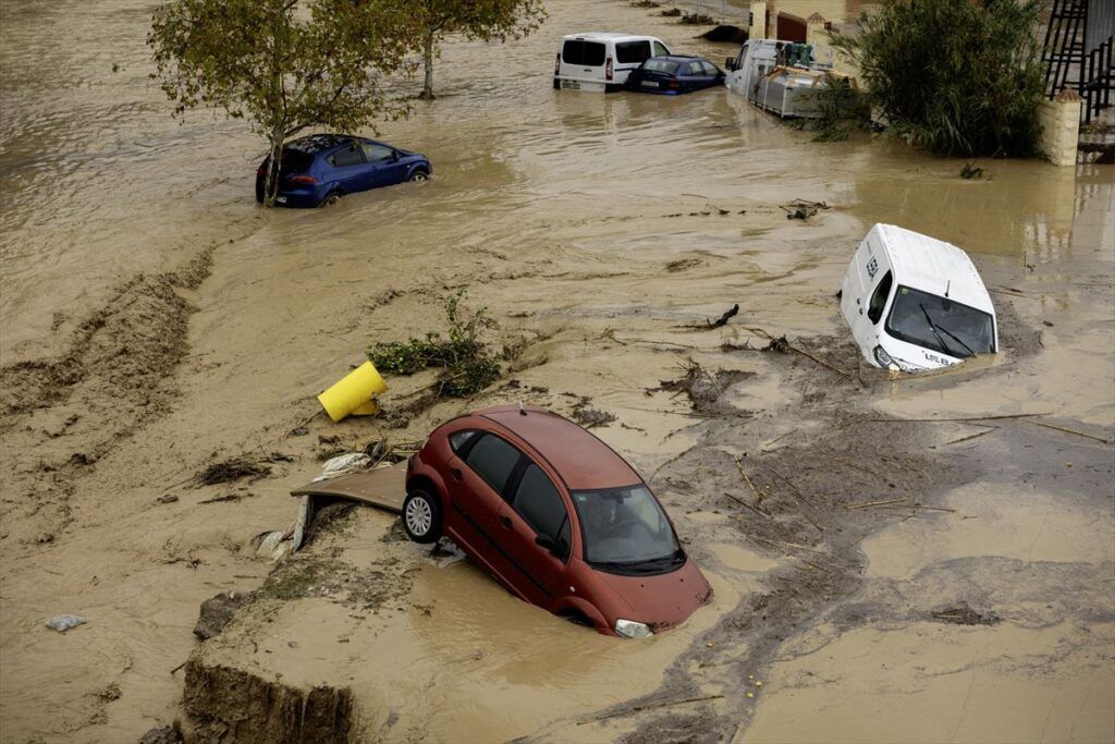 Más de 50 muertos tras temporal en España