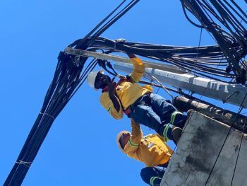 EDEESTE desmantela 500 conexiones ilegales en Los Mameyes