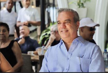 Presidente Abinader encabezará este sábado consejo de ministros en Puerto Plata y entregará remodelado Estadio José Briceño