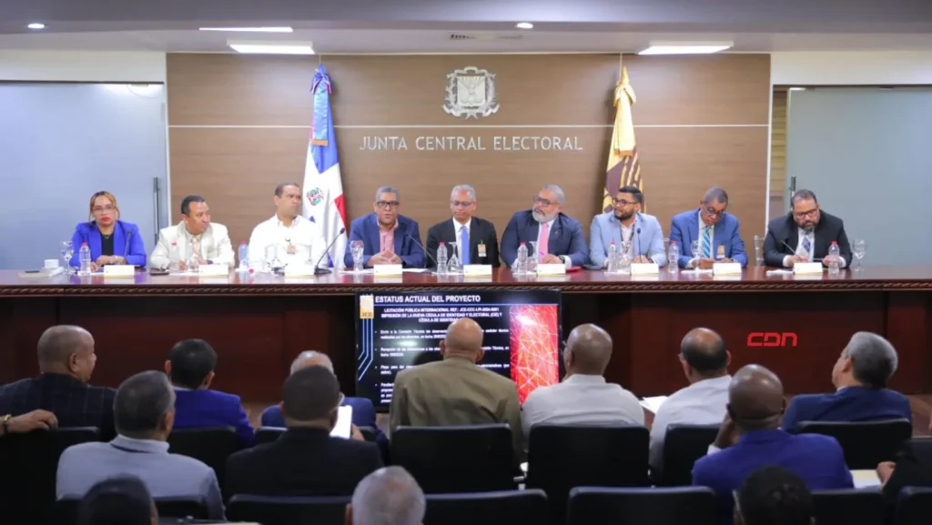 Presentan detalles del nuevo proyecto de cédula de identidad