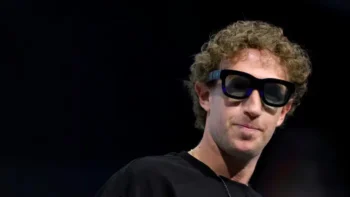 Los celulares serán reemplazados por gafas, según Mark Zuckerberg
