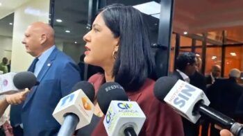 Senadora María M. Ortiz llama a la unidad en defensa del país y respalda medidas migratorias del gobierno