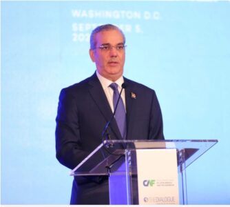 Abinader echa para atrás: ordena retirar proyecto de reforma fiscal del Congreso