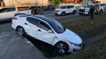 Accidente múltiple en la autopista Duarte